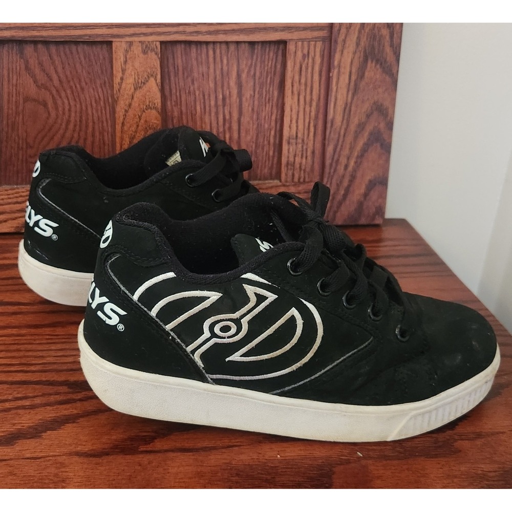 Heelys Boys Propel 2.0 Size Youth Size 5 Skate Sneakers Shoes Black‎ White